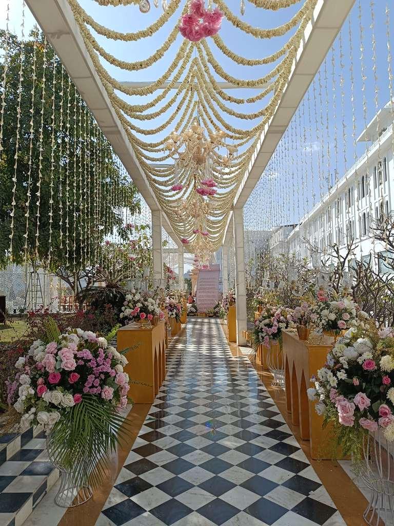 Radisson Blu Udaipur Palace Resort & Spa Servizi foto